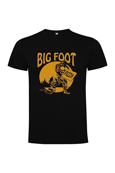 iLovePrints Bigfoot's Bold Black Backdrop Tshirt