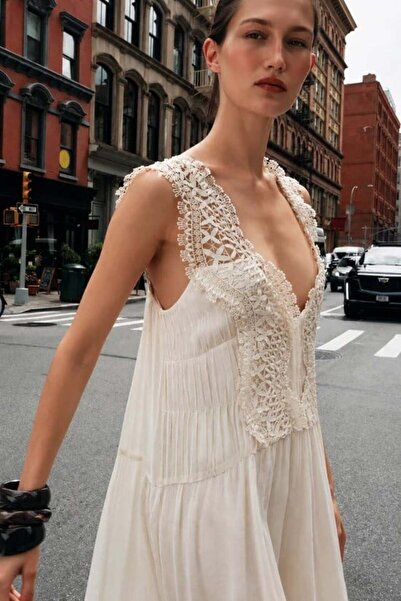 Miss Boheme Ecru Color Imported Lace Detailed Bohemian Dress