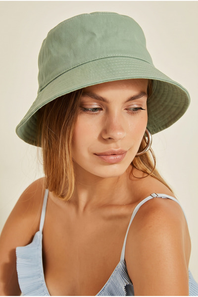 Katia&Bony Women's basic light green hat