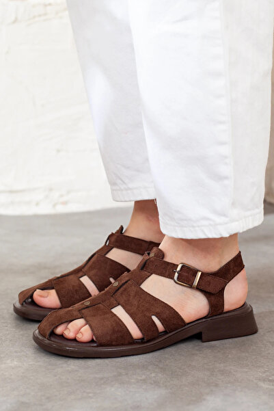 Adım Adım Women's Closed-Front Sandals