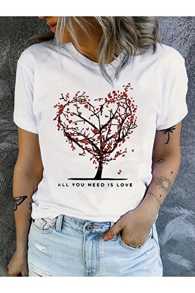 LİNA06 Vibrant Heart Graphic T-Shirt Comfortable Short Sleeve Crew Neck Tee w...
