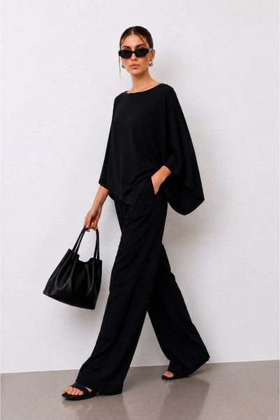 Hira Clothing Flowy Viscose Asymmetrical Relaxed Fit Poncho