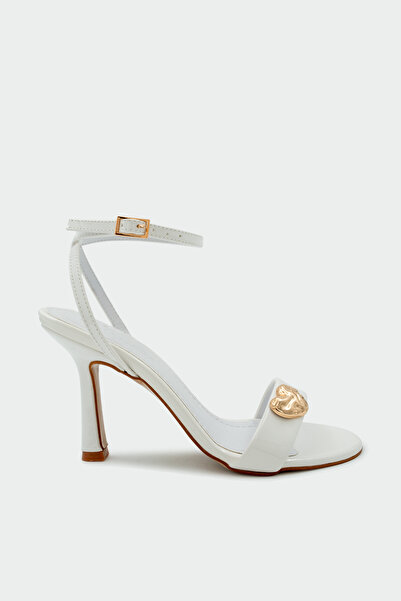 LAMİNTA Young Heart Detailed Single Strap Women's White Heeled Shoes
