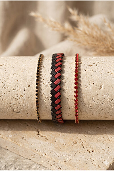 ZGNOVA Handmade Red and Black Tila Beaded Special Design Bracelet