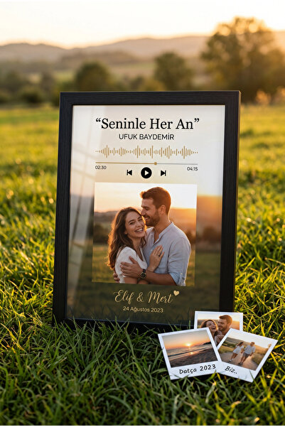 ÇELİKLER HEDİYE Kişiye Özel Spotify Kodlu Fotoğraflı Çerçeve Şarkılı Sevgiliy...