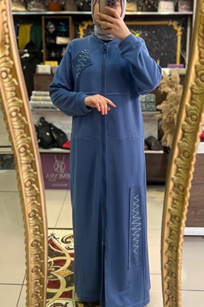 behrem Zippered Three-Threaded Ferace