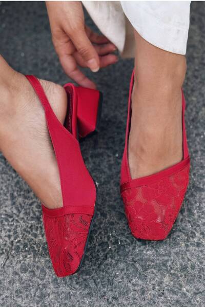 I Love Shoes ديلسن أحمر دانتيل ساتان نسائي ماري جين