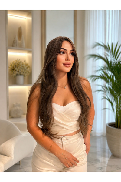 aura peruk Bebek kumralı renk tonuna sahip uzun perçemli özel tasarım vip mod...