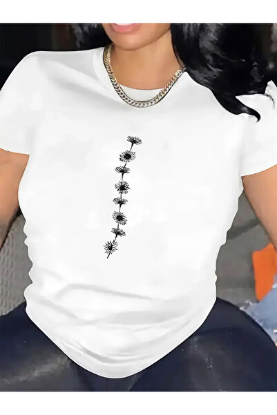 01THEONE تي شيرت خفيف الوزن ومتين بأكمام قصيرة مزين بسلسلة معدنية، مثالي للتن...