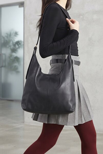 Generic Brand Black Women's Hand & Shoulder Bag Daily Stylish Bag