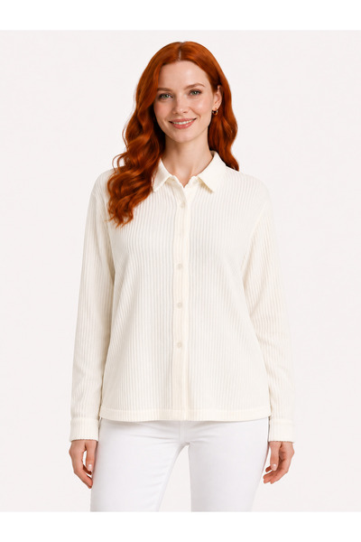Neden Tekstil Women's White Knitwear Buttoned Jacket