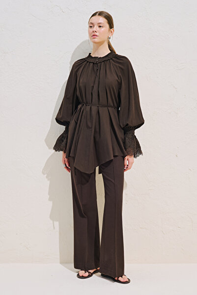 Manuka Lace Sleeves Edition Blouse Dark Brown