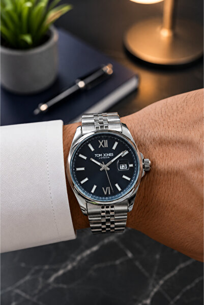 Tom Jones Men's Wristwatch Stylish Suitable for Daily Use