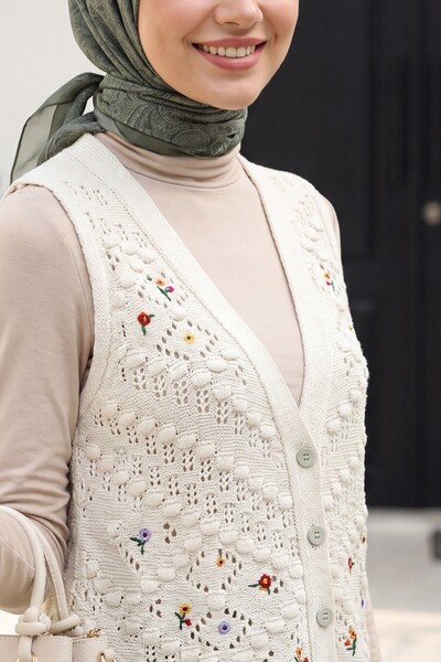 Modamorfo Pompom Flower Embroidered Openwork Knitwear Vest - Cream