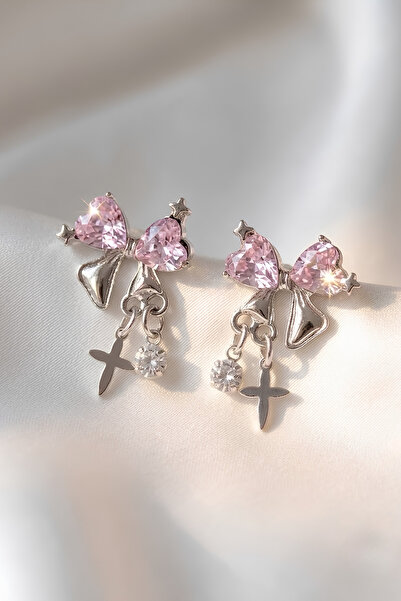 Elifsu Jewelry أقراط بتصميم فيونكة من حجر الزركون على شكل قلب وردي