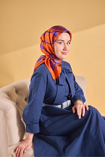 Silk Home وشاح حرير تويل بتفاصيل مفصلة باللون البرتقالي 90x90