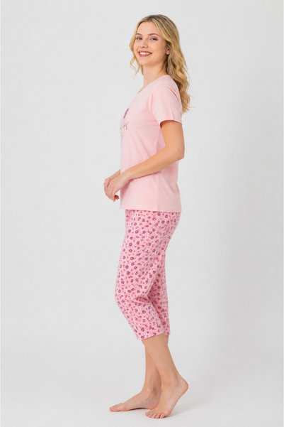 Pijamask Kadın Pembe Gül Baskılı Kısa Kollu Çiçek Desenli Kapri Pijama Takımı (P100-839)