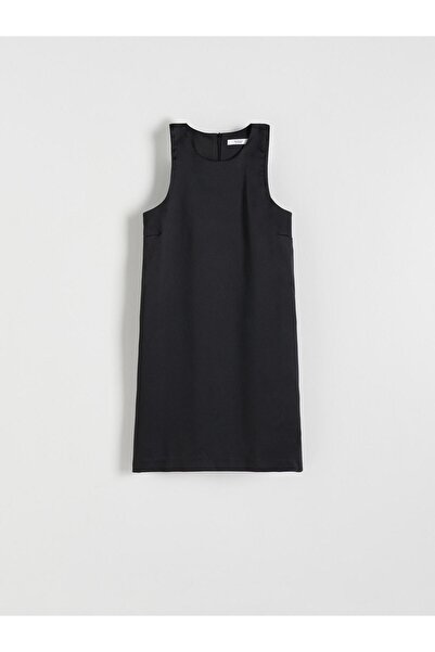 NO BRAND Rochie mini neagră, croială clasică în A, decolteu rotund, uni, mări...