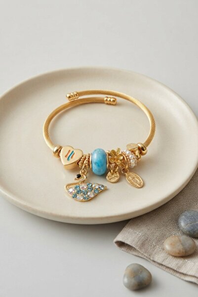 Inure Jewelry سوار موديل بلو سوان مع تعليقة ساحرة