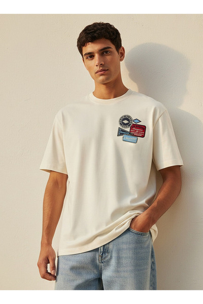Lee Cooper Crew Neck Short Sleeves Badge Applique T-shirt