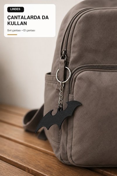 LINDES Black Keychain with Bat Figure – Bag and Key Accessory