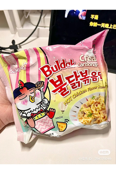 samyang buldak Cream Carbonara acılı tavuk aromalı ramen noodle