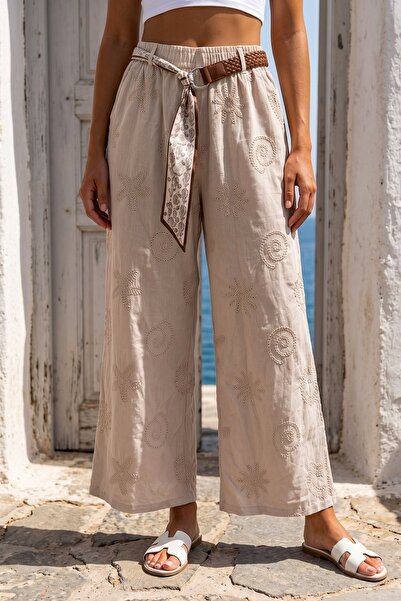 Chiccy Trousers - Beige - Normal waist