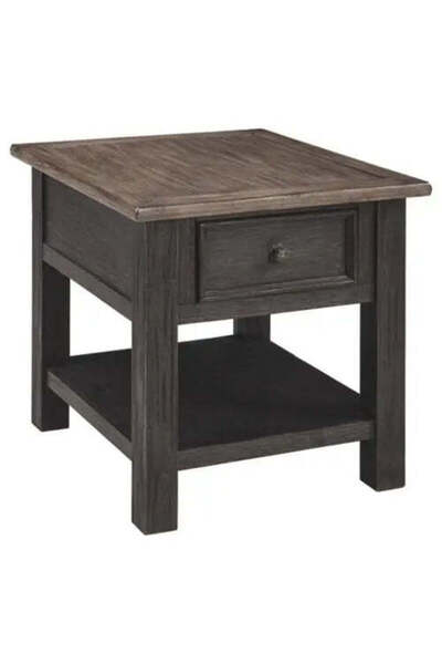 Ashley Furniture طاولة جانبية تايلر كريك