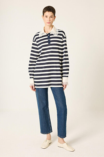 Touché Privé Lace Collar Striped Thin Sweatshirt
