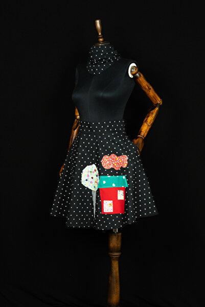 Sihirli Düğmeler Polka Dot Flared Skirt with Pockets