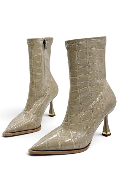besoin shoes store Non-Slip Sole Crocodile Patterned Thin Heeled Stretch Women's Boots Beige Nude 9 cm