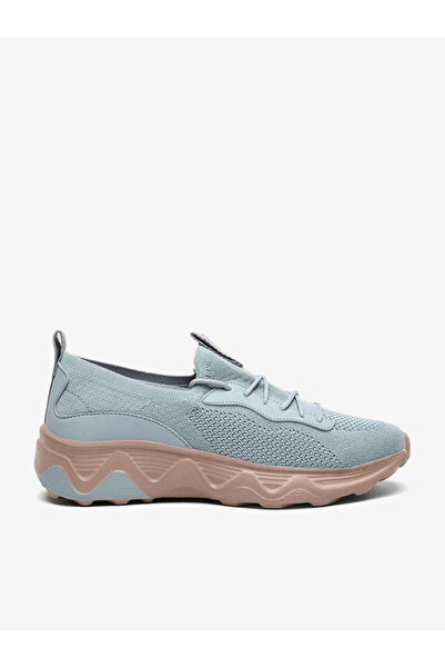 Campus Women's Cleat Polyurethane Classic Fit Low Top Sneakers