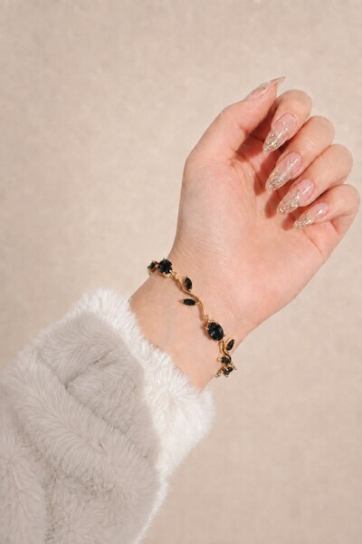 X-Lady Accessories Altın Renk Siyah Zirkon Taşlı Lale Çelik Bileklik - 3927