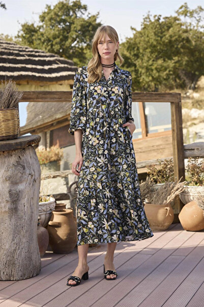 Aria's Closet Floral and Leaf Patterned Three Quarter Sleeve Dress