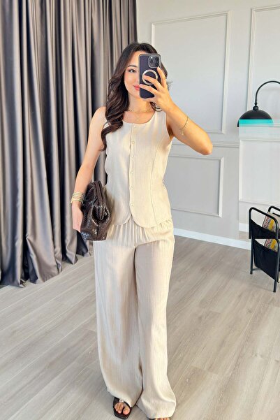 Moda Days Women's Beige Bottom - Top Set Sleeveless Buttoned Blouse Pants Set...
