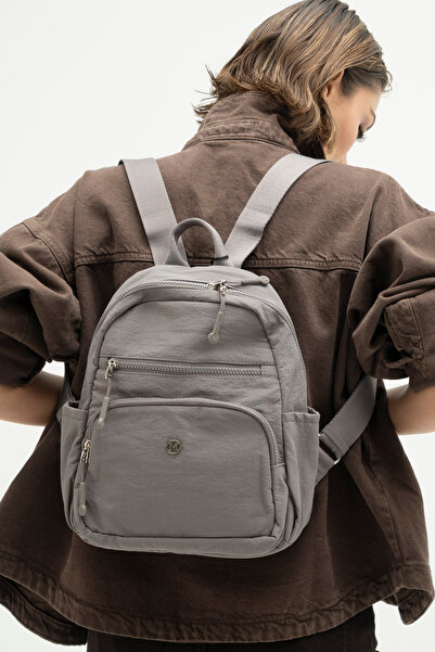Matthew Cox Women's Backpack Gray Byn2542