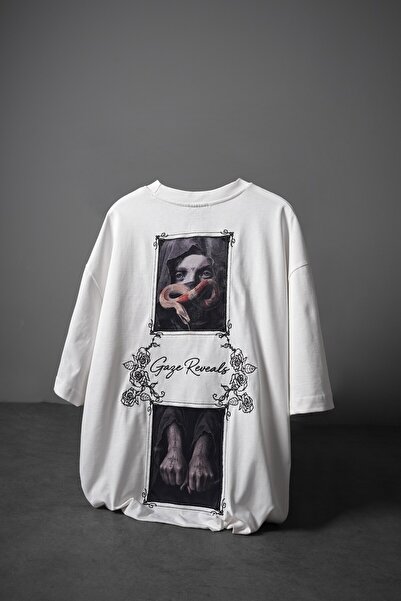 Slatra Men's White Gaze Reveals Velvet Patch Oversize Tshirt