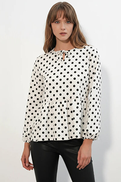 Şeker Portakalım Women's Collared Tie-Dye Polka Dot White Blouse
