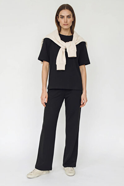 Efnaz style Women's Crew Neck Pocket Detailed Relaxed Black Set with Elastic ...