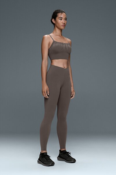 Oysho V-cut Light Touch 65cm high-rise ankle-length leggings