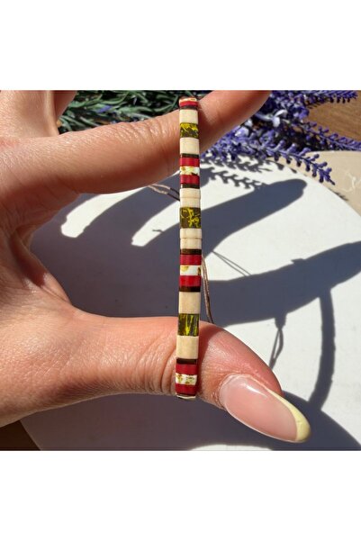 nesdesignn Tila Bead String Bracelet