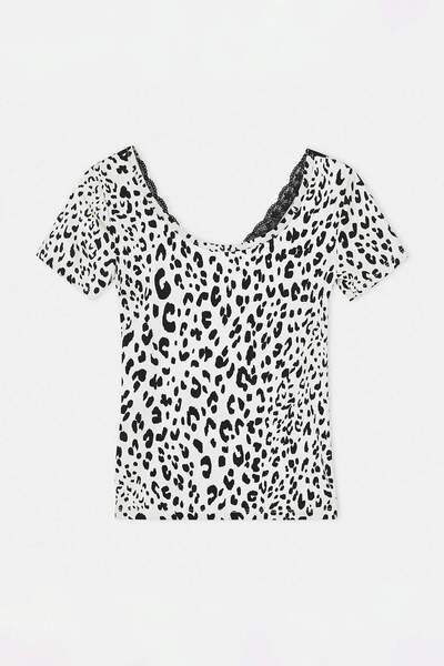 Drop by TrendyolMilla T-shirt sa V-izrezom i leopard printom, sa detaljima od...