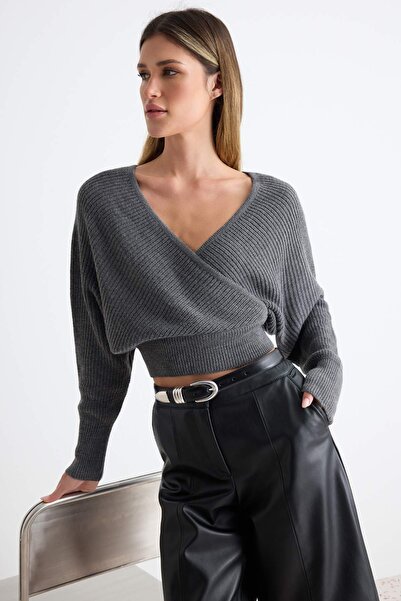 Trendyol Collection Anthracite Double-Breasted Balloon Sleeve Knitwear Sweate...