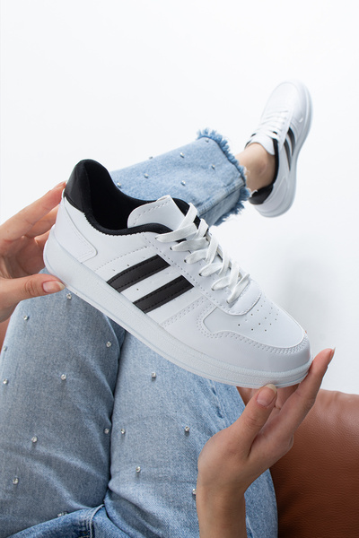 en7 Beyaz Siyah Unisex Sneaker JH176