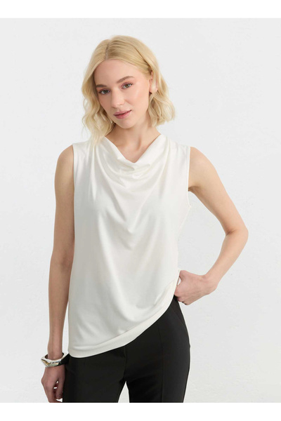 Selen Degaje Yaka Düz Ekru Kadın Bluz 26YSL8463
