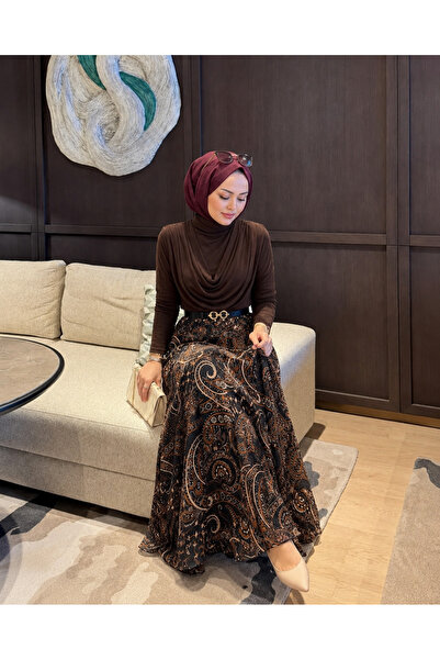 Nursay Chiffon Asymmetrical Cut Hem Skirt and Sandy Blouse Set