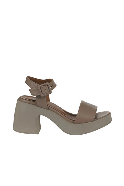 Bueno Shoes حذاء نسائي بكعب عريض من الجلد باللون الرمادي 01wy12204