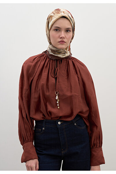 Freshscarfs Κασκόλ από βαμβάκι και βισκόζη με σχέδιο άνθη βανίλιας σε ζεστό καφέ
