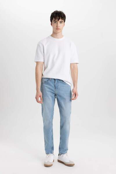 DeFacto Slim Tapered Fit Dar Kalıp Normal Bel Daralan Paça Jean Pantolon C422...