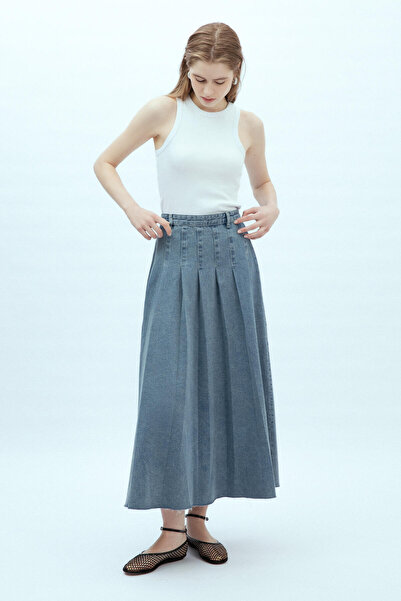 Manuka Faltenrock aus Denim in Blau